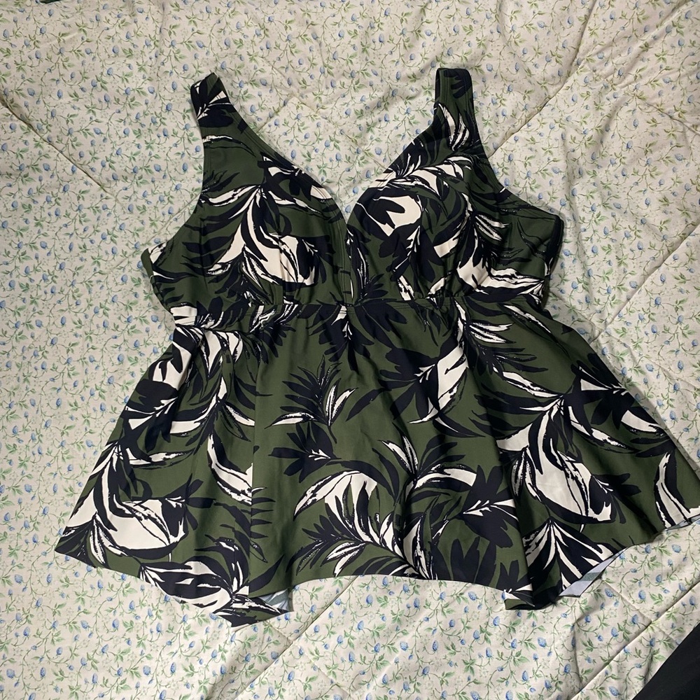 Green and Black Floral Tankini